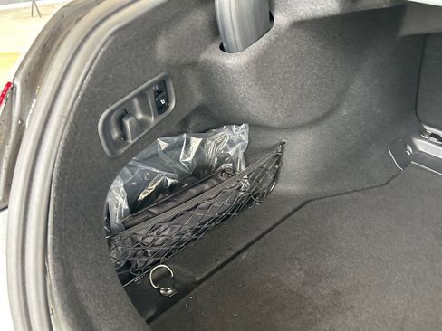 Used 2024 Mercedes-Benz C 43 AMG 4MATIC Sedan image 39