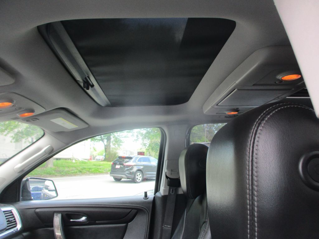 Used 2015 GMC Acadia SLT w/ Premium Edition AWD/4WD image 13