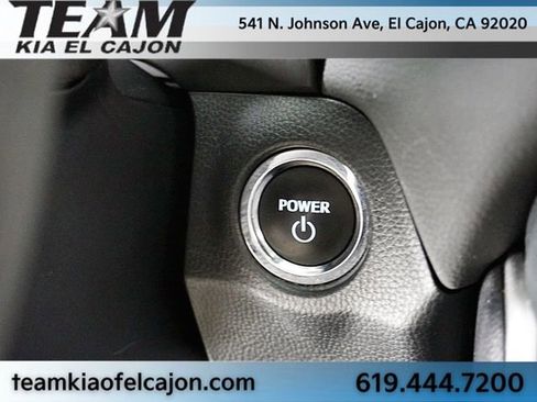 Used 2024 Toyota RAV4 XLE AWD/4WD image 29