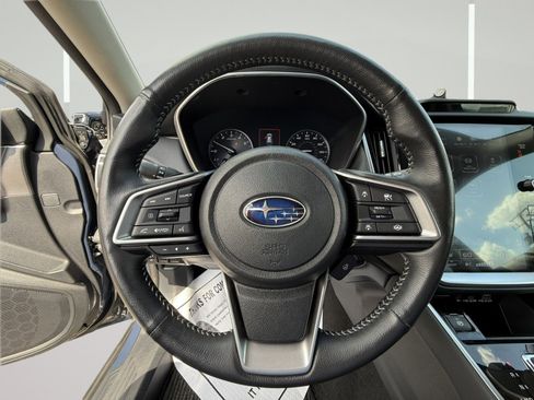 Used 2023 Subaru Outback Limited image 19