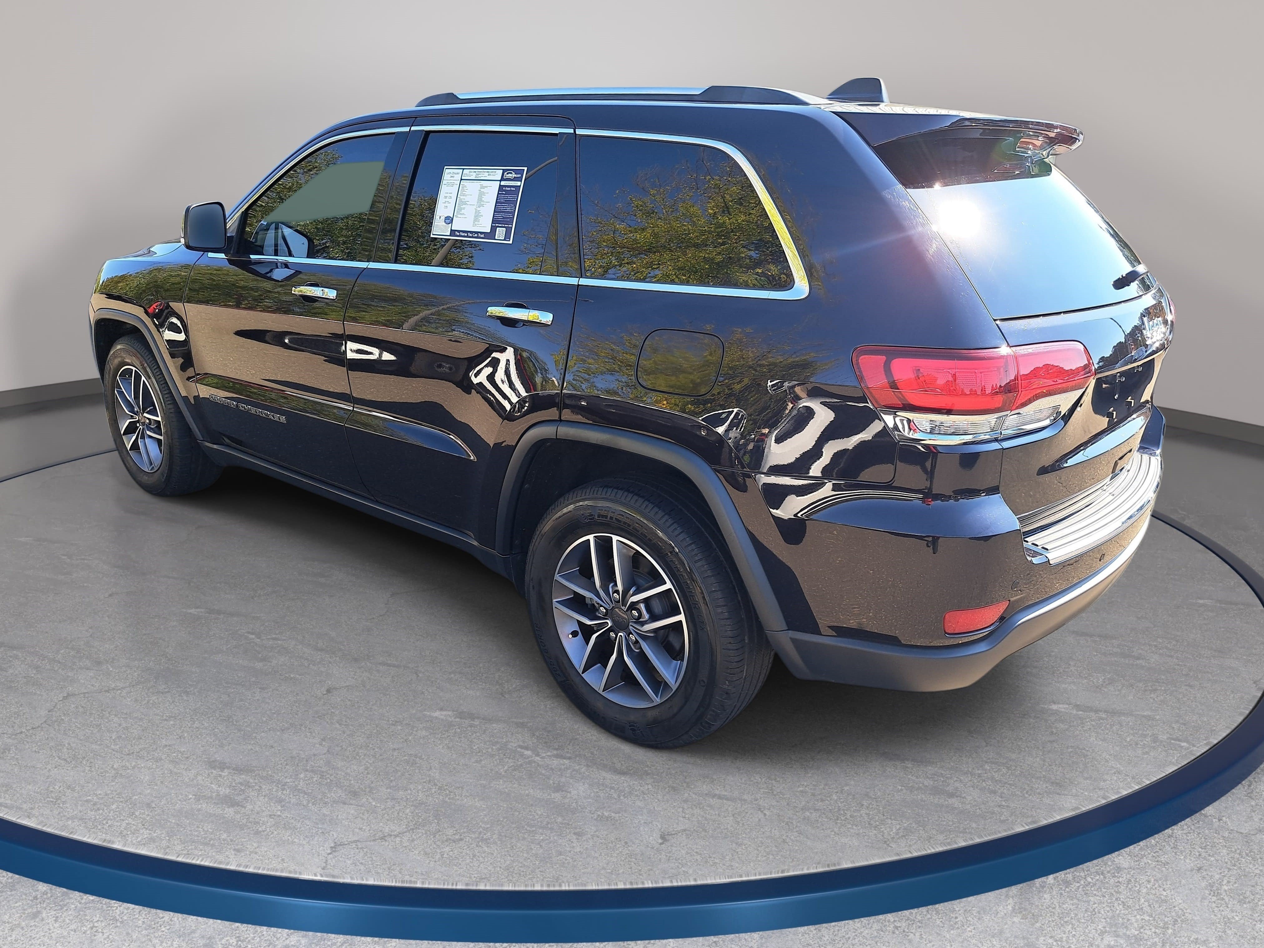 Used 2021 Jeep Grand Cherokee Limited RWD image 7