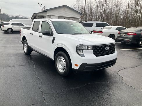 New 2026 Ford Maverick XL image 3