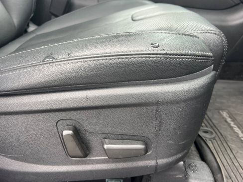 Used 2020 Hyundai Santa Fe Limited image 23