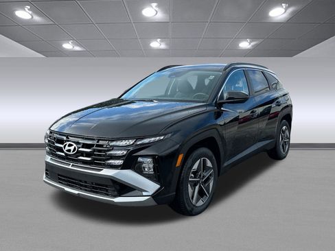 New 2025 Hyundai Tucson SEL image 3