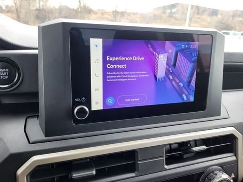 Used 2025 Toyota Tacoma SR image 16