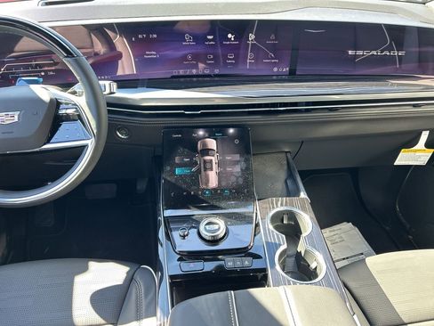 New 2026 Cadillac Escalade Sport image 15