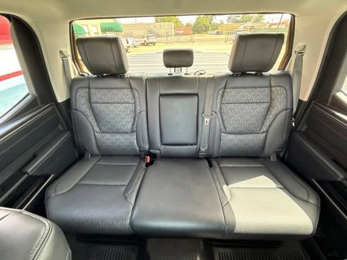 Used 2023 Toyota Tundra Limited AWD/4WD image 16