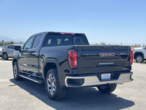 New 2026 GMC Sierra 1500 SLT w/ SLT Premium Plus Package RWD image 5
