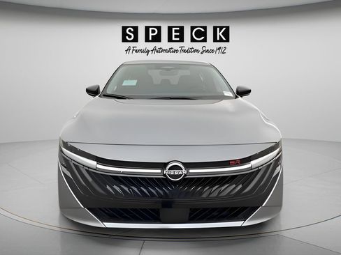 New 2026 Nissan Sentra SR w/ SR Premium Package FWD image 7