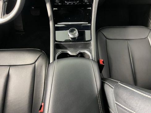 Certified 2024 Jeep Grand Cherokee Limited image 16