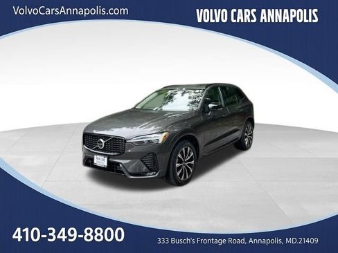 Used 2023 Volvo XC60 B5 Plus AWD/4WD image 4