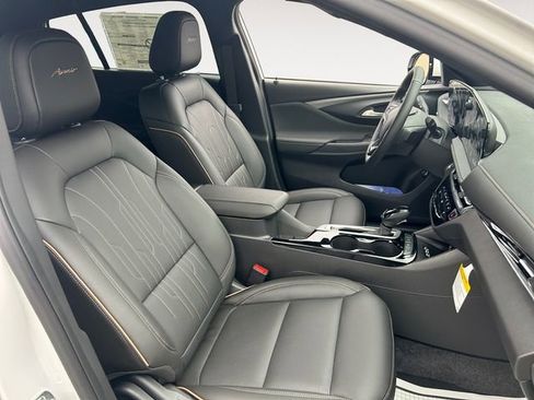 New 2026 Buick Envista Avenir image 15