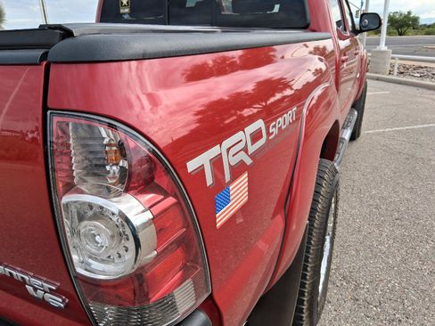 Used 2015 Toyota Tacoma PreRunner w/ TRD Sport Package RWD image 13