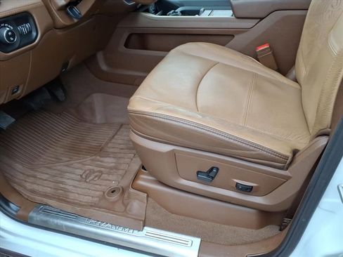 Used 2024 RAM 3500 Limited image 19