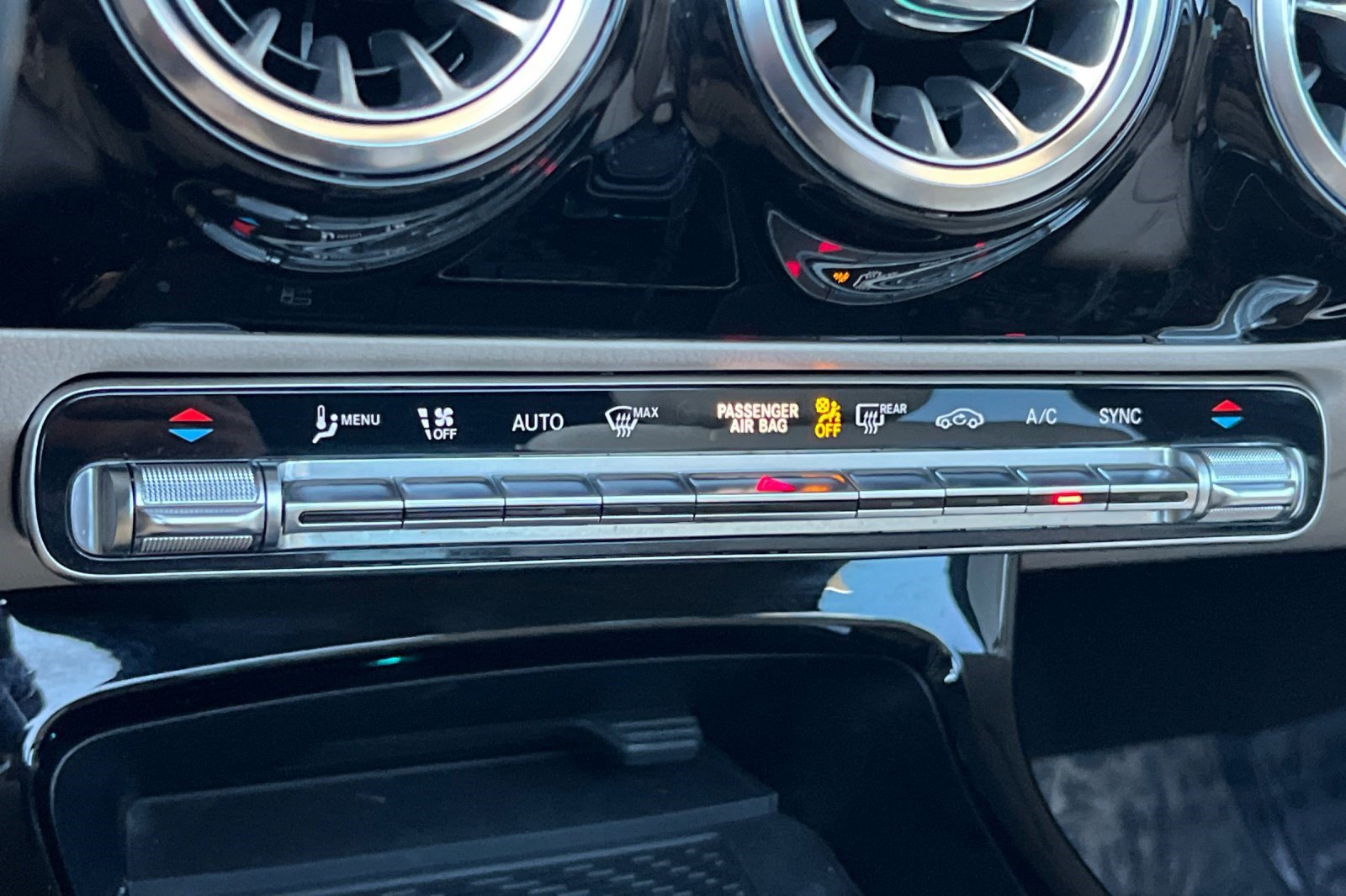 Certified 2021 Mercedes-Benz CLA 250 image 18