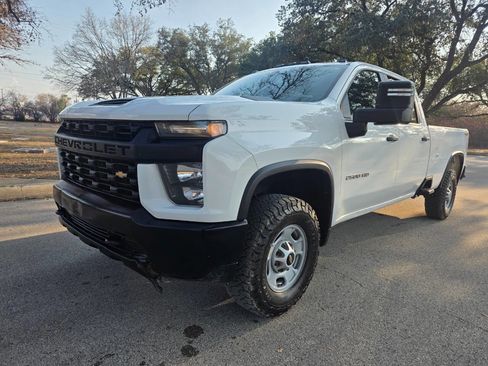 Used 2020 Chevrolet Silverado 2500 W/T w/ WT Convenience Package image 6