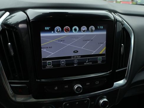 Used 2018 Chevrolet Traverse LT w/ LPO, Floor Liner Package AWD/4WD image 41