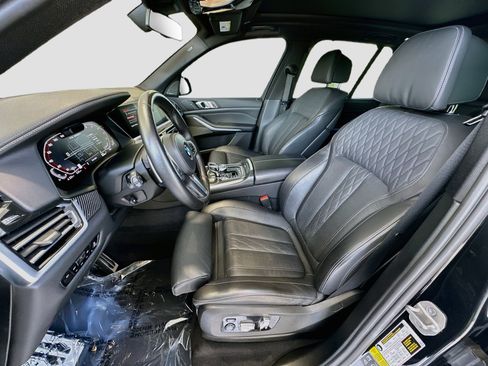 Used 2021 BMW X5 M50i w/ Executive Package AWD/4WD image 19