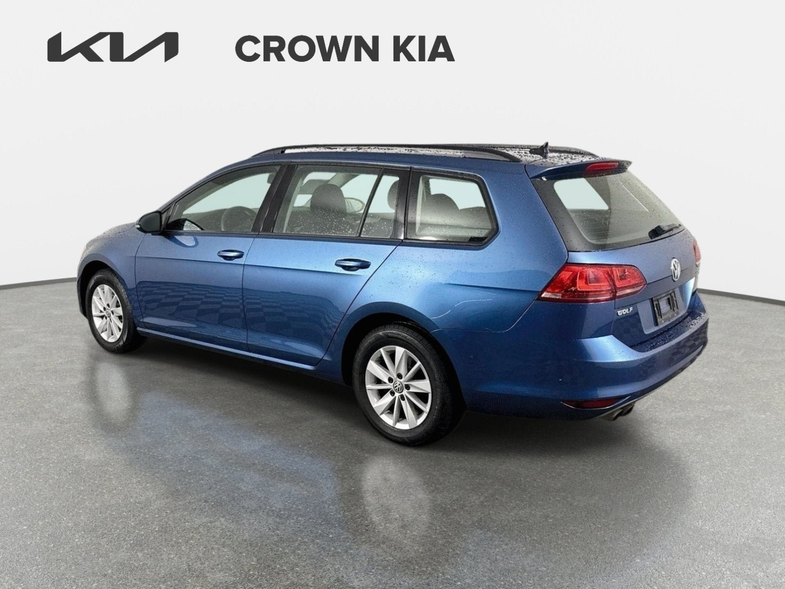 Used 2017 Volkswagen Golf S FWD image 7