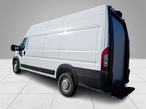New 2024 RAM ProMaster 3500 w/ Delivery Van Package image 4