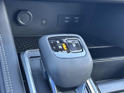 New 2026 Nissan Pathfinder Platinum w/ Lighting Package AWD/4WD image 34