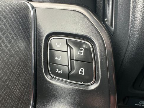Used 2021 Ford F150 Platinum w/ Equipment Group 701A High AWD/4WD image 33