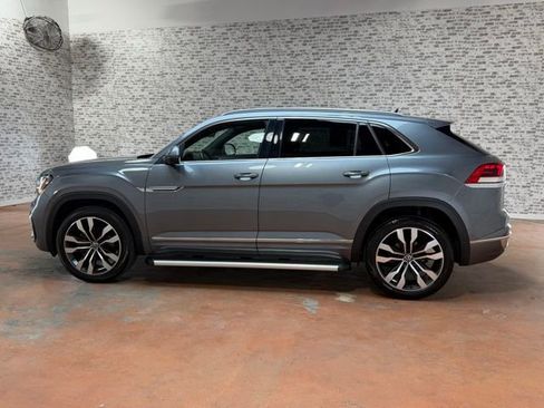 Used 2020 Volkswagen Atlas Cross Sport SEL Premium R-Line w/ Cross Sport MDO Package AWD/4WD image 4