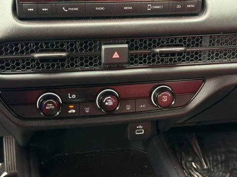 Certified 2025 Honda HR-V LX image 24