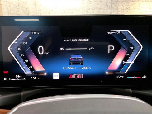 Certified 2025 BMW 330i Sedan image 21