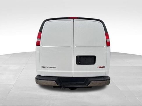 New 2026 GMC Savana 3500 Extended w/ Driver Convenience Package RWD image 5