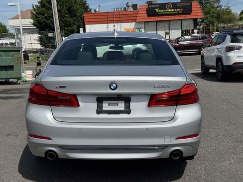 Used 2019 BMW 530i xDrive w/ Convenience Package AWD/4WD image 10