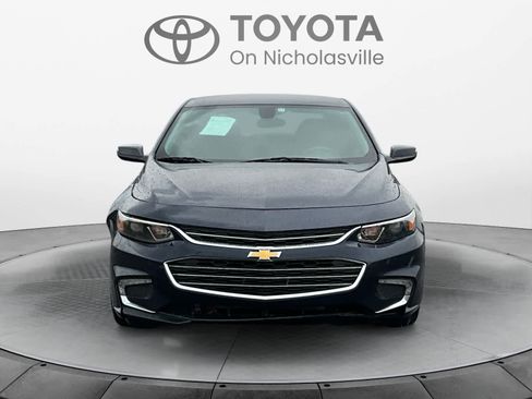 Used 2016 Chevrolet Malibu LT image 9