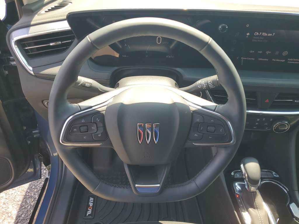 Used 2025 Buick Encore GX Sport Touring w/ Comfort Package FWD image 11