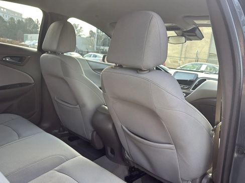 Used 2020 Chevrolet Malibu LS w/ Driver Confidence Package II image 19