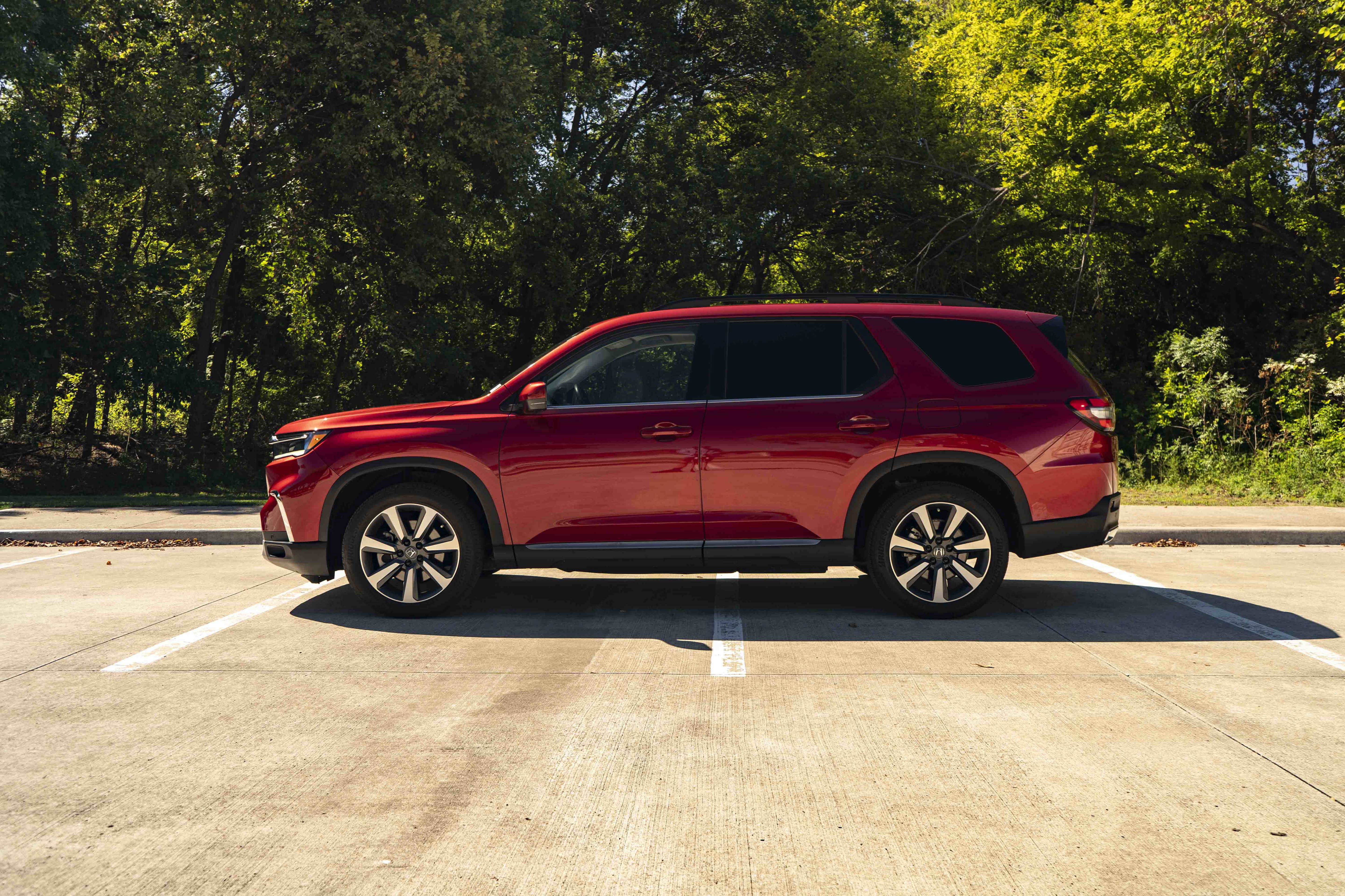 Certified 2025 Honda Pilot Elite image 6