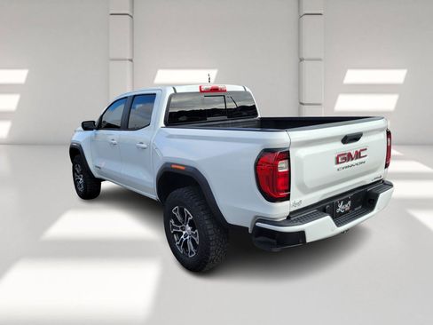 Used 2023 GMC Canyon AT4 w/ AT4 Premium Package image 4