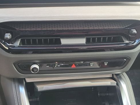 New 2026 BMW 430i Convertible RWD image 27