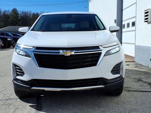 Used 2023 Chevrolet Equinox LT w/ Driver Convenience Package AWD/4WD image 2
