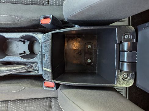 Used 2018 Toyota Corolla iM w/ All-Weather Mat Package FWD image 28