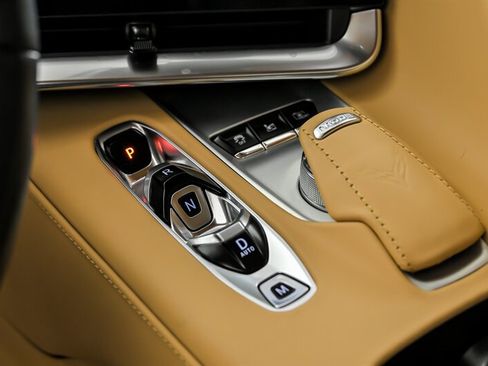 Used 2022 Chevrolet Corvette Stingray Premium Conv w/ Z51 Performance Package image 38