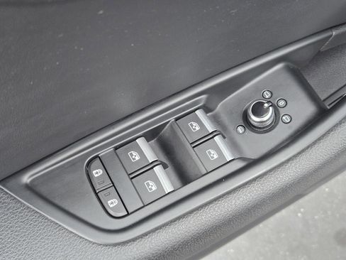 Used 2020 Audi A4 2.0T Premium w/ Convenience Package image 19