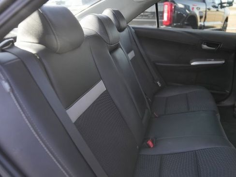 Used 2012 Toyota Camry SE image 17
