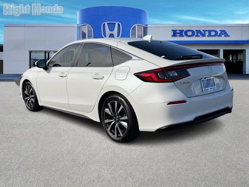 Certified 2023 Honda Civic EX-L image 5