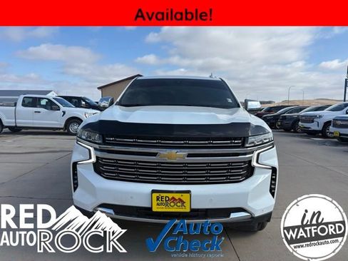 Used 2022 Chevrolet Suburban Premier image 3