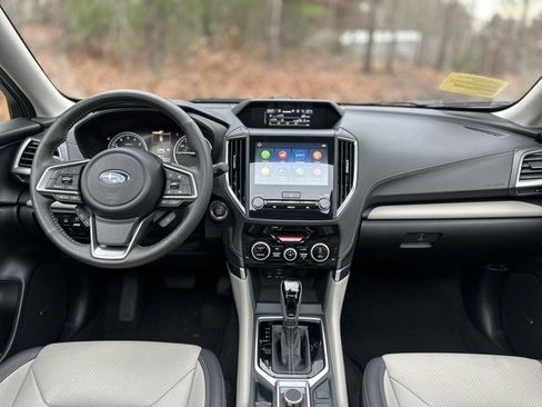 Used 2024 Subaru Forester Limited image 27