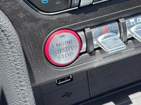 Used 2019 Ford Mustang Bullitt RWD image 8