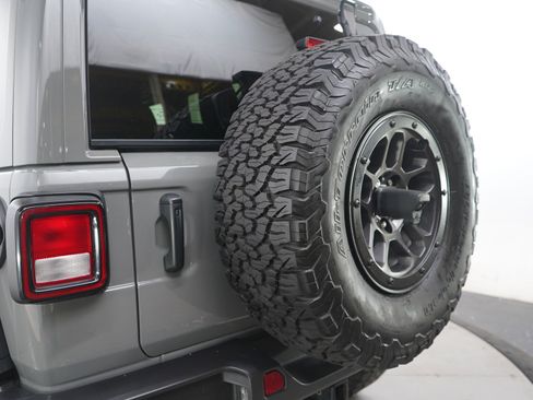Used 2023 Jeep Wrangler Unlimited Sport AWD/4WD image 19