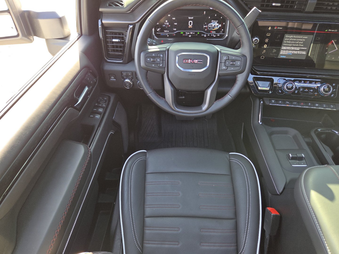 Used 2025 GMC Sierra 2500 AT4X AWD/4WD image 35