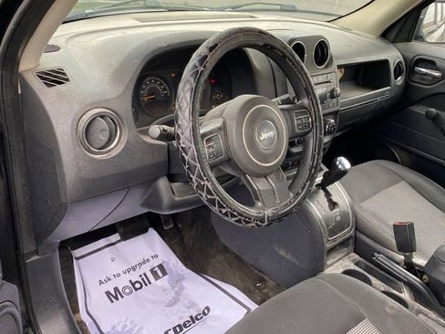 Used 2015 Jeep Patriot 4WD image 5
