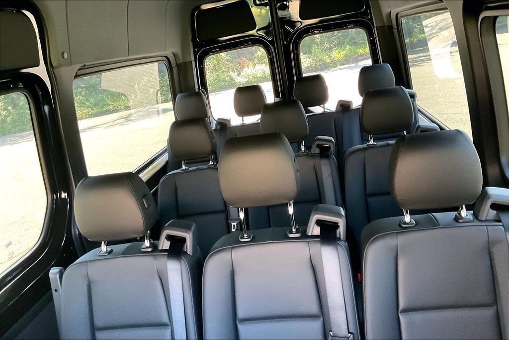 New 2025 Mercedes-Benz Sprinter 2500 image 11
